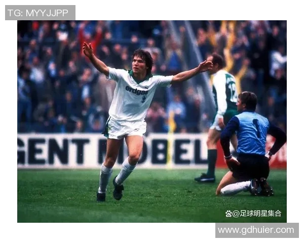 现任八号足球明星的辉煌成就与未来展望分析